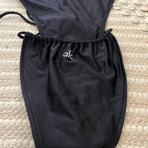 Frankies Bikinis x Alo Yoga One-Piece Swimsuit - Picture 7 of 11